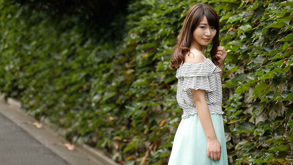 身為班導的我與學生持續深吻舌頭交絡到流口水 雙親不在家的深吻家庭訪問 流田美奈實 VEMA173