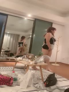 《狂飙》大嫂扮演者 高叶 成名前被导演调教视频曝光 饥渴的样子太诱人了