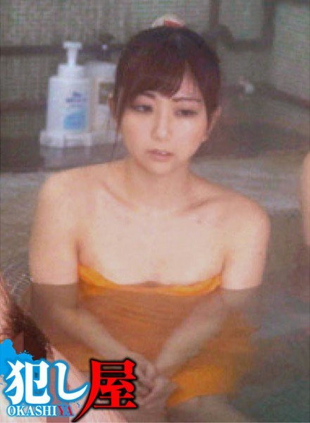 [SD 1.5G] EKDV800 彼女のお姉さんに痴女られました 見た目上品で肉食ビッチな姉に寝起きフェラ誘惑されて彼女の留守中に何度もハメて完全にドハマりしたボク。葉月まゆ