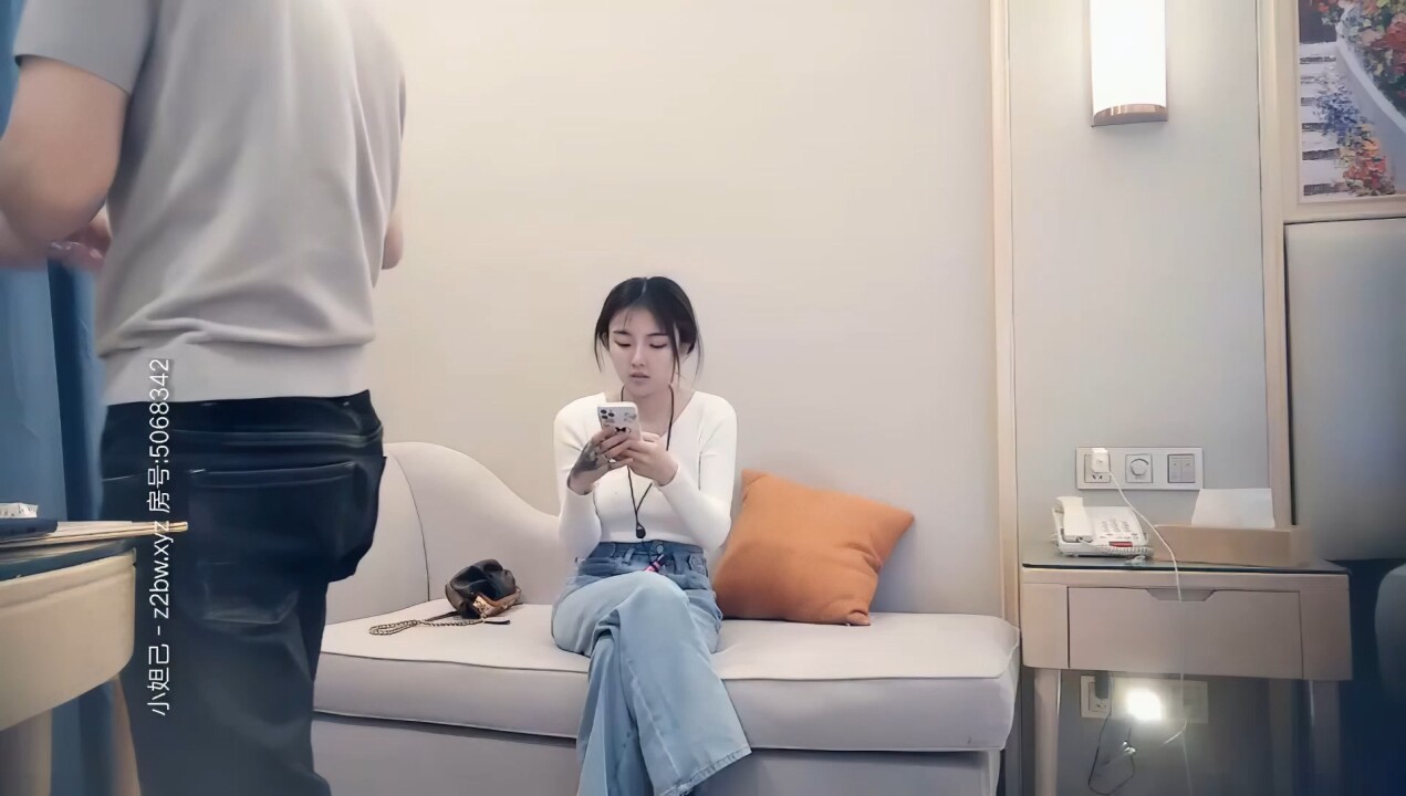 好漂亮的面孔，这真的不是天使母狗吗