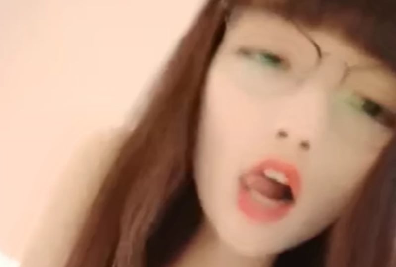 精神小妹和精神小伙的多人群交 超级嫩妹 清纯学生妹 嫩穴抽插淫荡娇羞