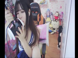 女教師NTR 被不良學生奪走最愛的妻子 水戶香奈 JUR512