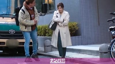 [私人订制]只怪自己无能，看着老婆被兄弟操得那么爽，就已经欣慰了[14:01]