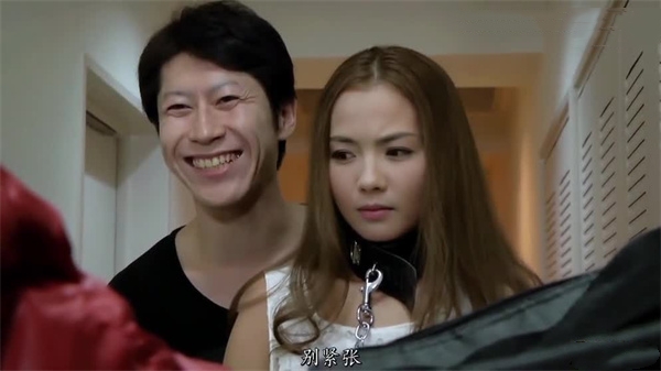 只有我學級委員才知道的學生指導・麻妃老師的另一面 放學後，和學校裡最認真的女老師沉浸在校內露出之中 北條麻妃 JUR510