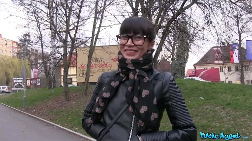 [亞洲無碼] 【好片分享】变态暴力三人组带全高端设备，死猪玩吉林版范冰冰[44:51]