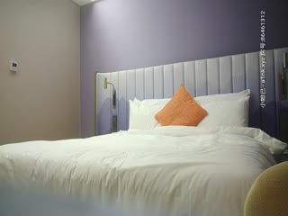 渡边传媒 神待少女为了金钱出卖肉体被抽插到失神 邓紫晴