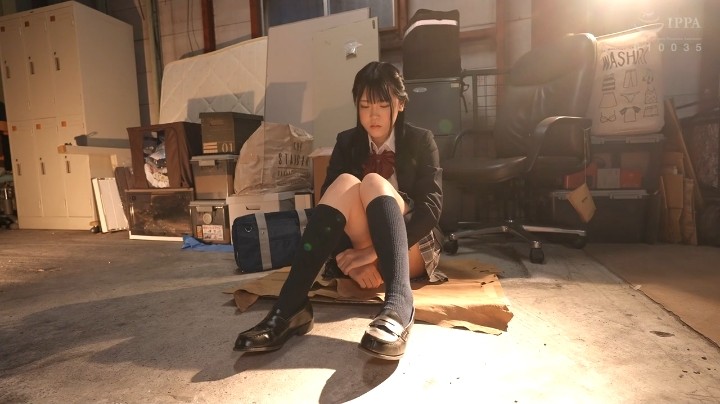 探花【刘平安】 三千约了一个做医美行业的小姐姐前凸后翘下面紧被我干的小脸通红说自己受不了了要老公赶紧射给她