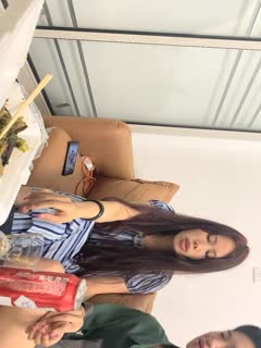 FC2 4750684 明知丈夫上班时不可以出轨的出轨妻子，却被在社群媒体上认识的男人反复逼迫，展现出只有丈夫才知道的一面，内心充满渴望。