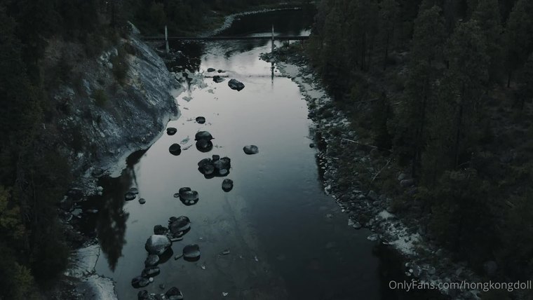 【小飞】3000块的网红脸童颜女神玲珑巨乳身材绝美