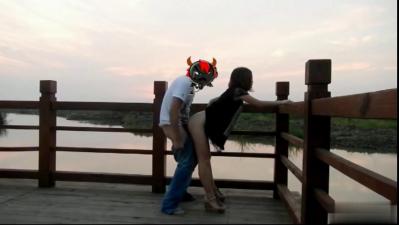 马赛克MKMP438在我耳边低语甜蜜诱惑，每天带着老师不合格的折磨 每天。。。我顺利到达高潮 富安武弘