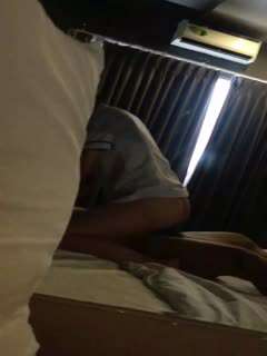 [亞洲無碼] 【免费精品】两人认识后叫着小哥朋友三人一块儿吃了饭后边少妇就经常找各种理由去小哥公司明面上是工作其实就是偷情 [09:06]