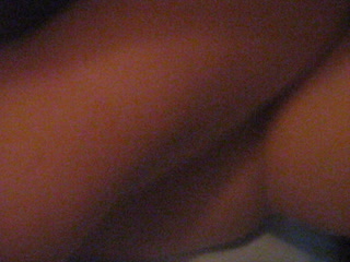 [MP4 910M] 约炮大神，鱼哥，白白净净的女大学生，超清画质拍摄，激情四射的一炮，奶子发育的真不错