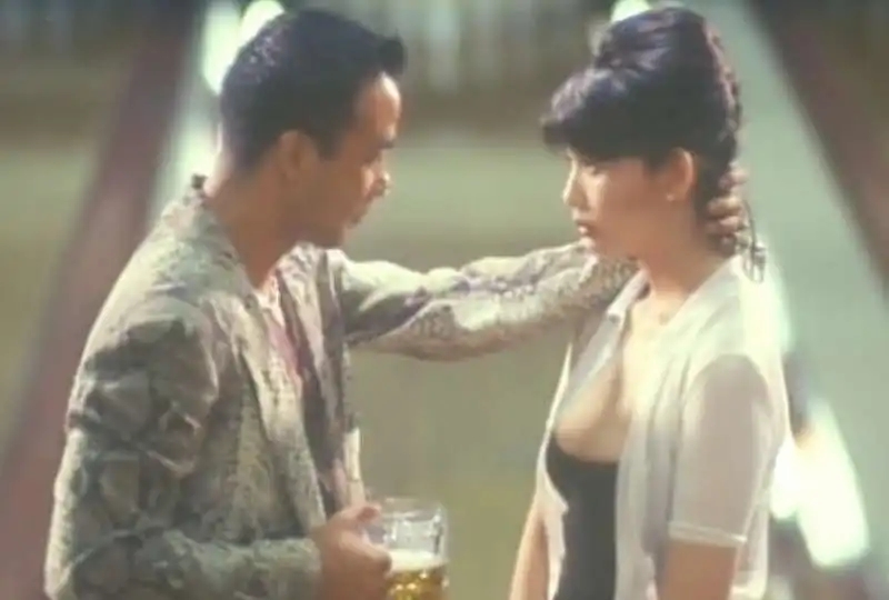 [MP4 584M] 精品猎艳阿良探花 爆操厌世脸花臂少女 两个大奶子汹涌澎湃 逼太紧套都被夹小穴里了 无套抽插爽翻