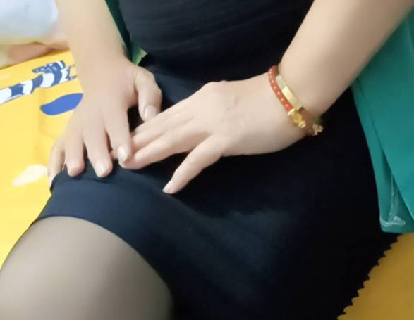 海角社区.出差雪来操妈妈花样变多哦