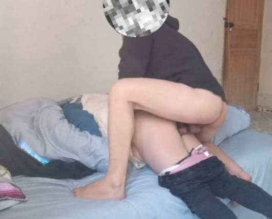 海角社区.苦等几个月终于狠下心骗农村嫂子到自己房间真实强奸