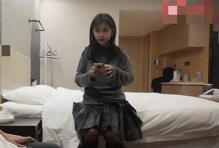 杏吧原创.大一清纯学妹下海兼职外围赚外快-田伯光